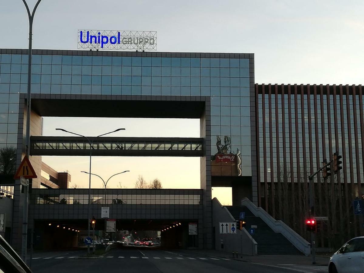 M2Bo Dossetti 27 - Fiera Apartman Bologna Kültér fotó