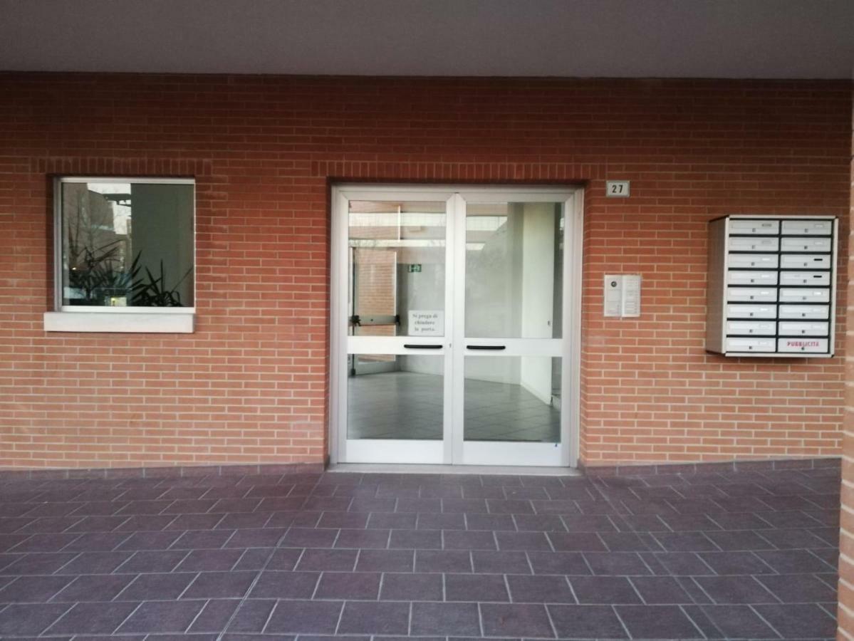 M2Bo Dossetti 27 - Fiera Apartman Bologna Kültér fotó