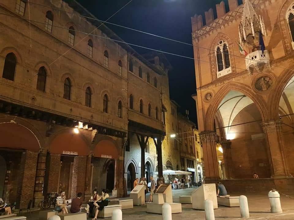 M2Bo Dossetti 27 - Fiera Apartman Bologna Kültér fotó